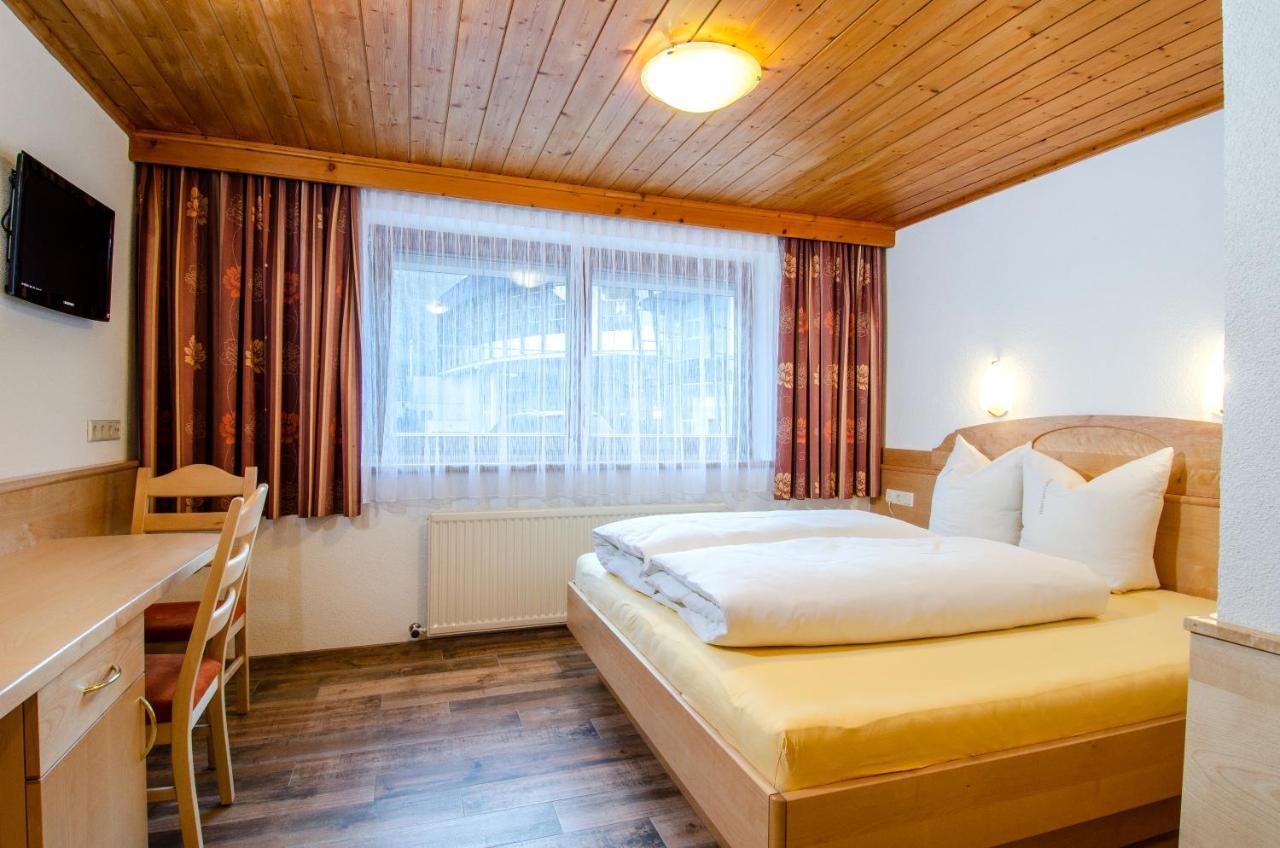 Hotel Garni Golfais Ischgl Exterior photo